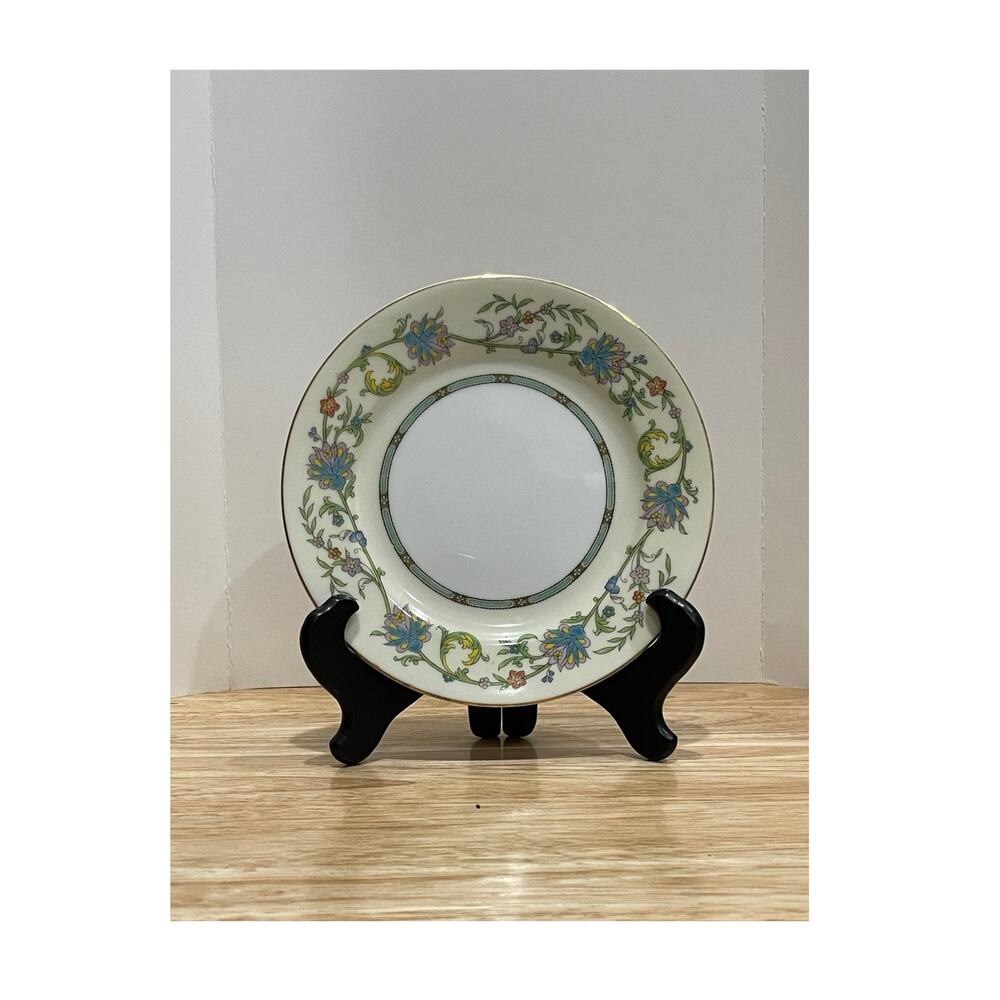 Vintage Beautiful Norwich by NORITAKE Japan 6.5”